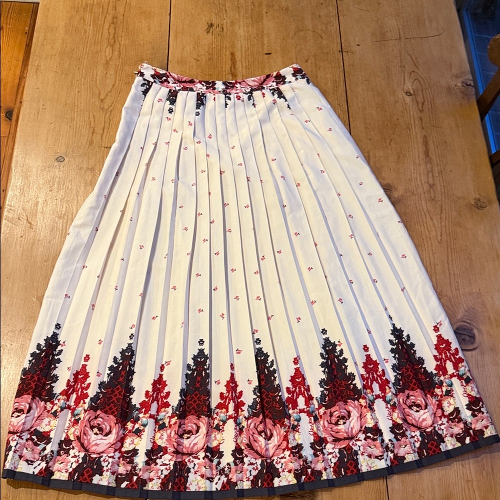 Anthropologie Ranna Gill pleated midi skirt